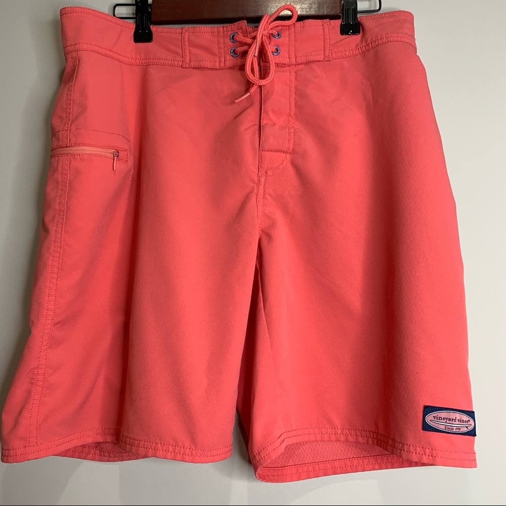 Vineyard Vines Swim Trunks Coral Size 32